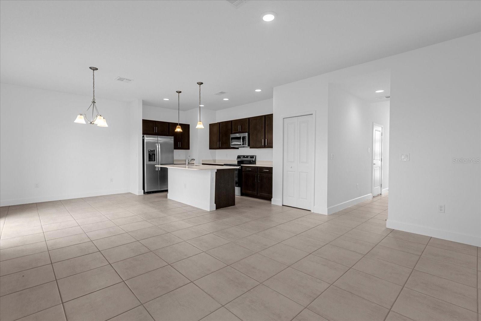 1336 Captiva Cove, FL