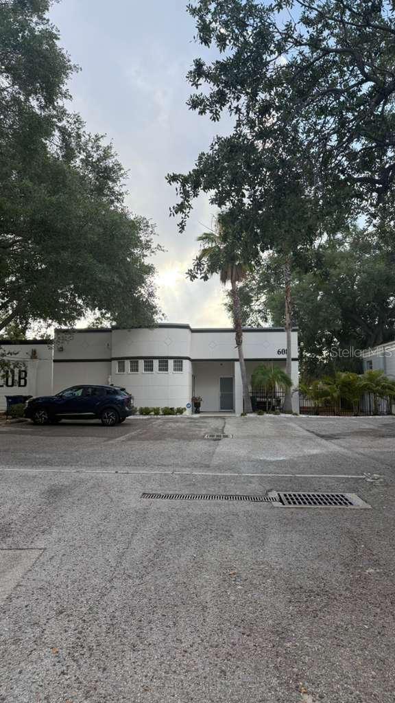 608 Tampania Avenue, FL