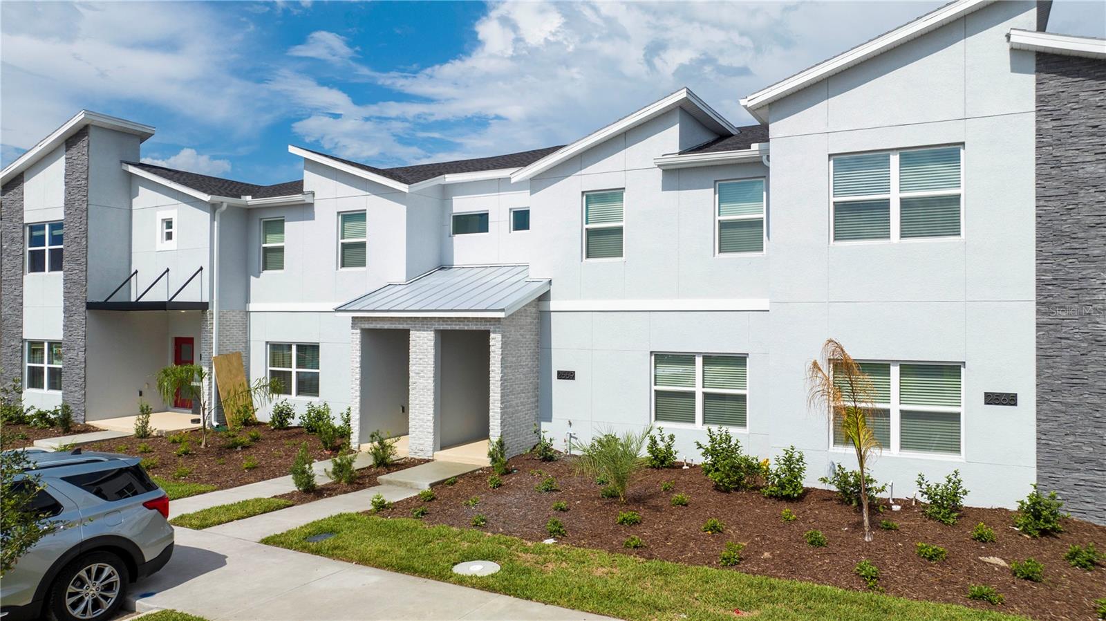 2569 Reading Trail, FL