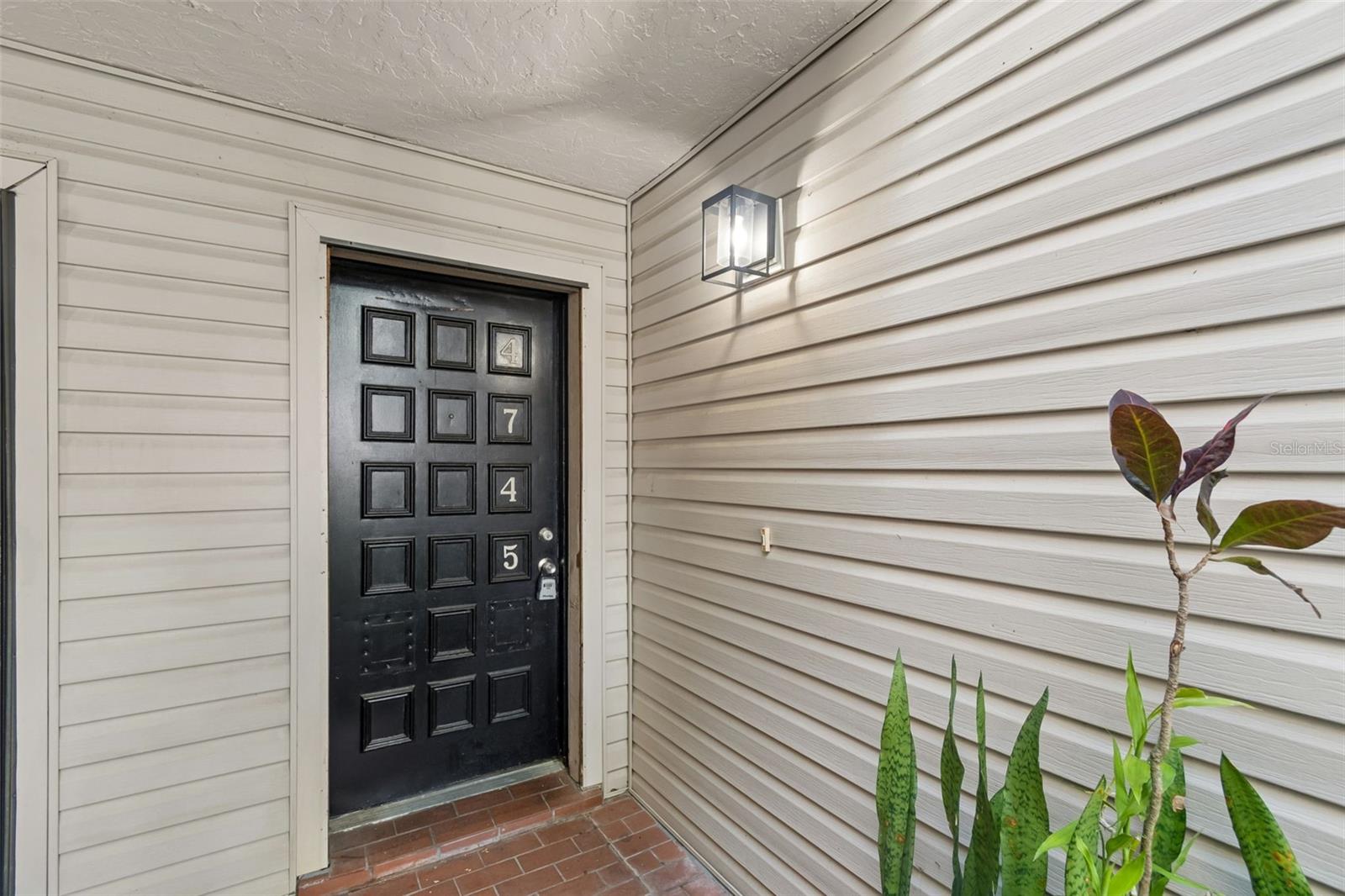 4745 Puritan Circle, FL