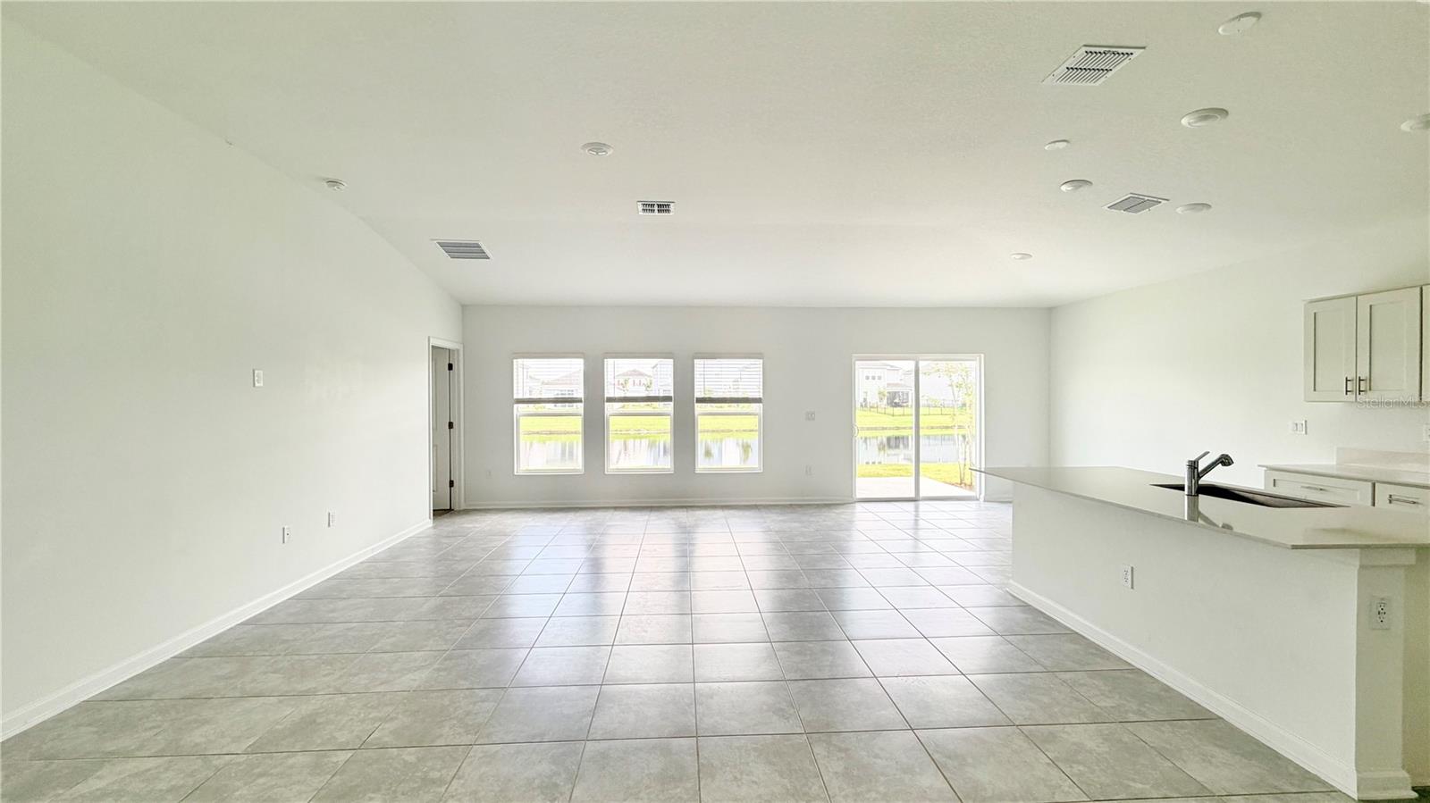 5768 Gingham Drive, FL