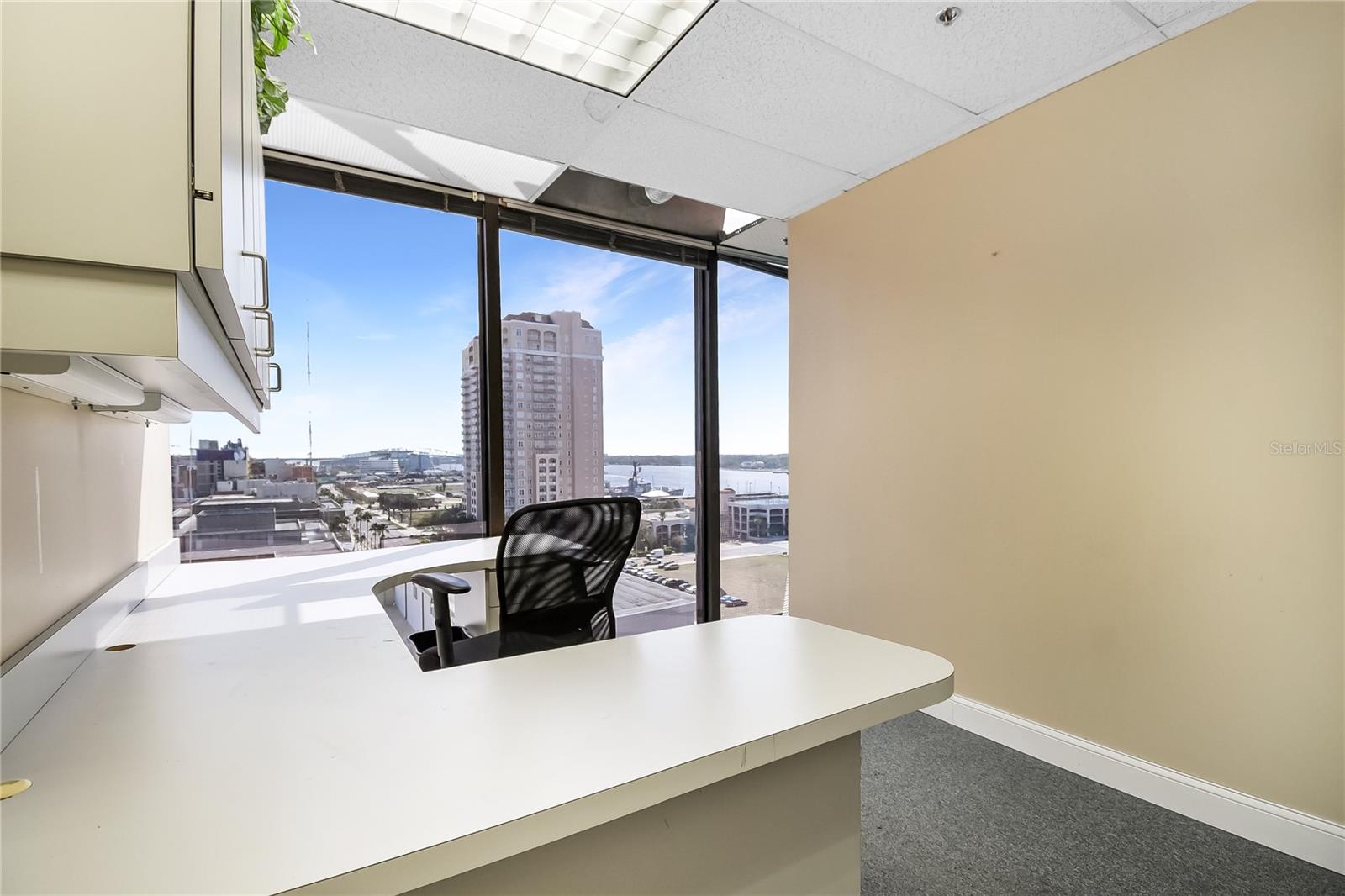 233 Bay Street, FL