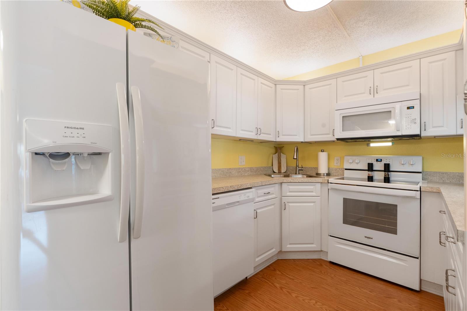 12218 Fox Chase Drive, FL