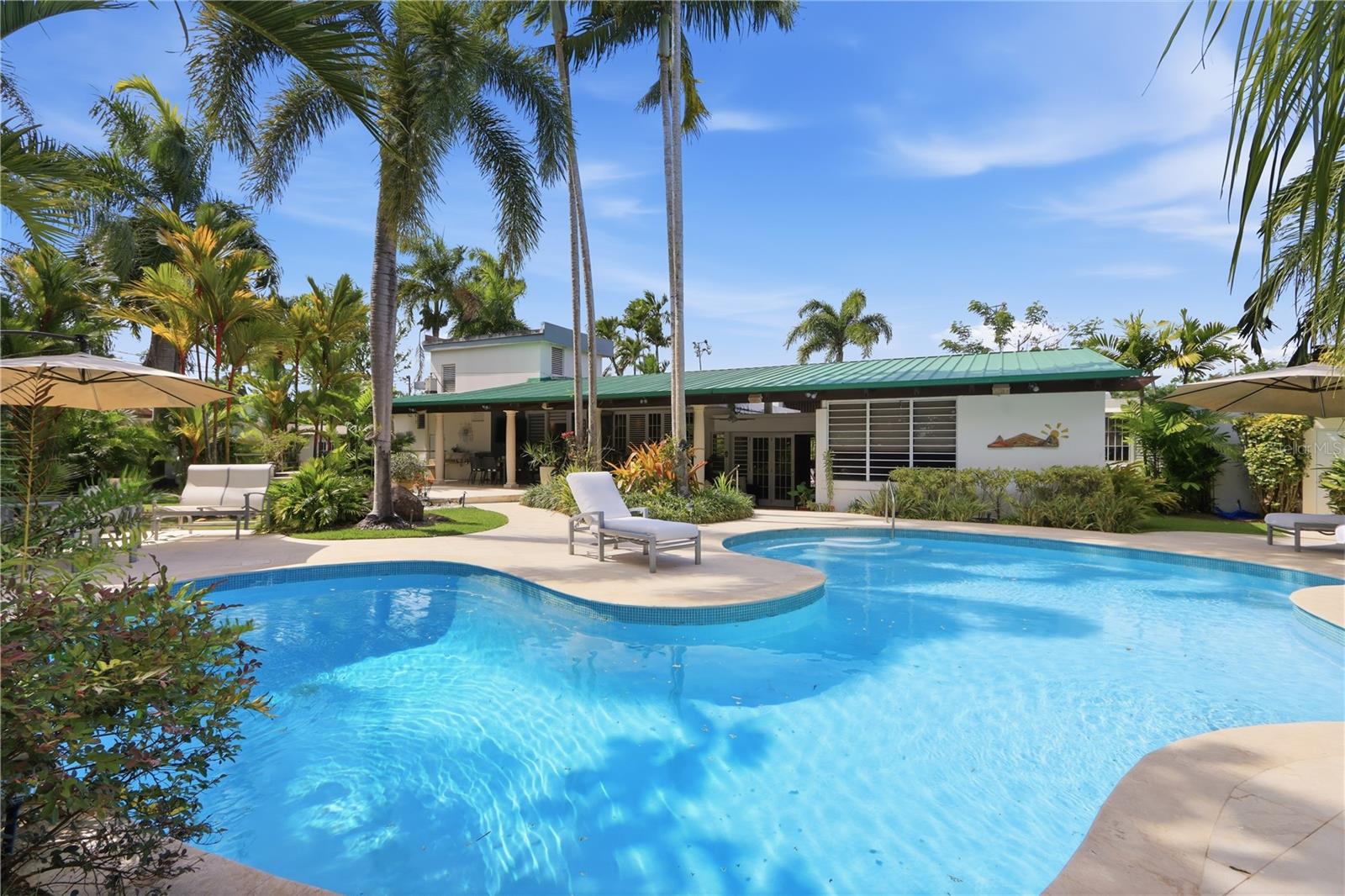 228 Calle Bellisima, PR