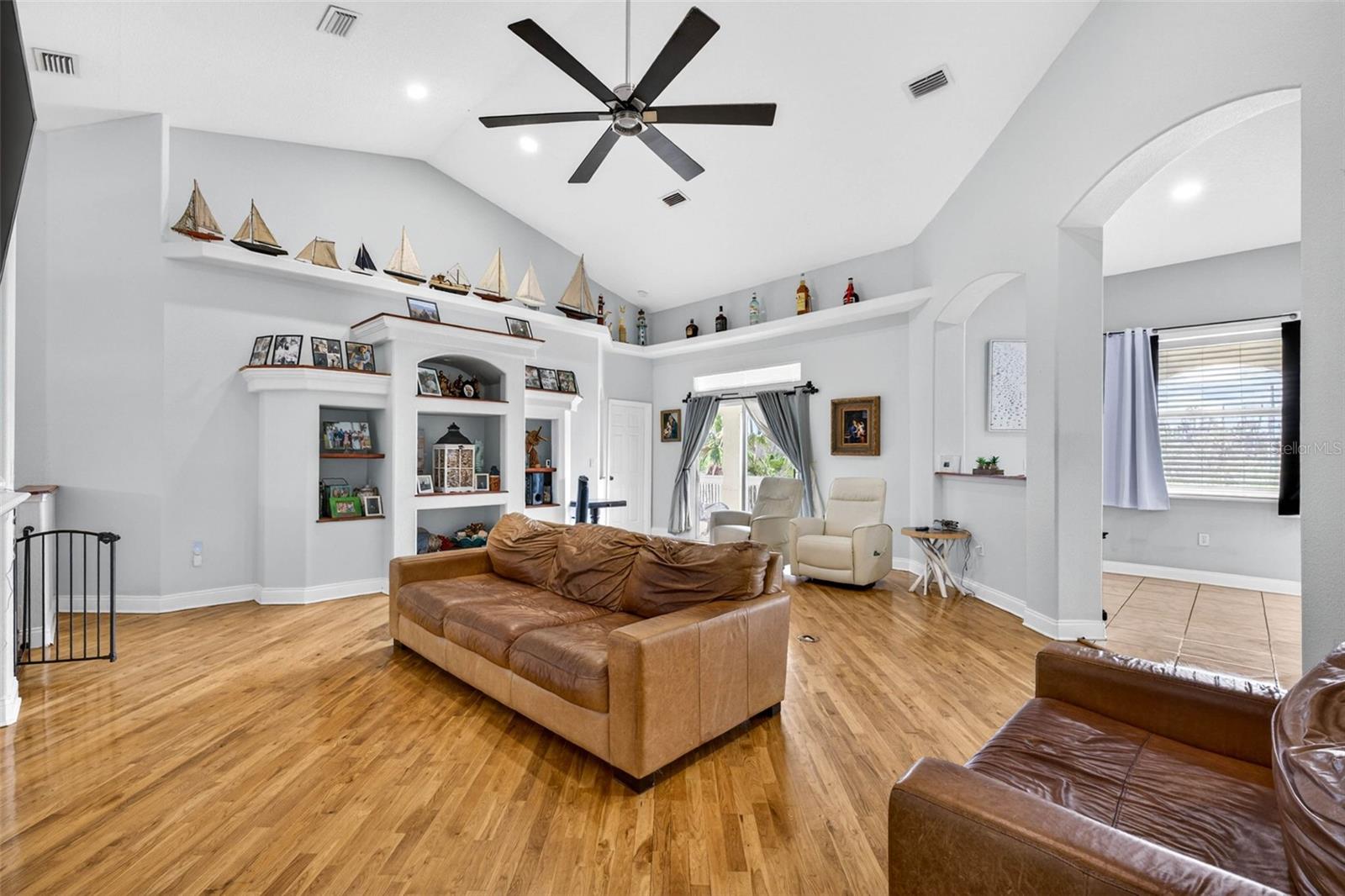 7445 Gulf Way, FL