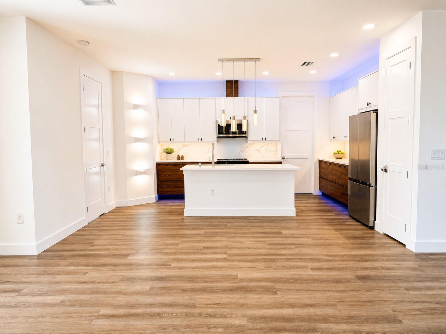 170 Saluda Terrace, FL