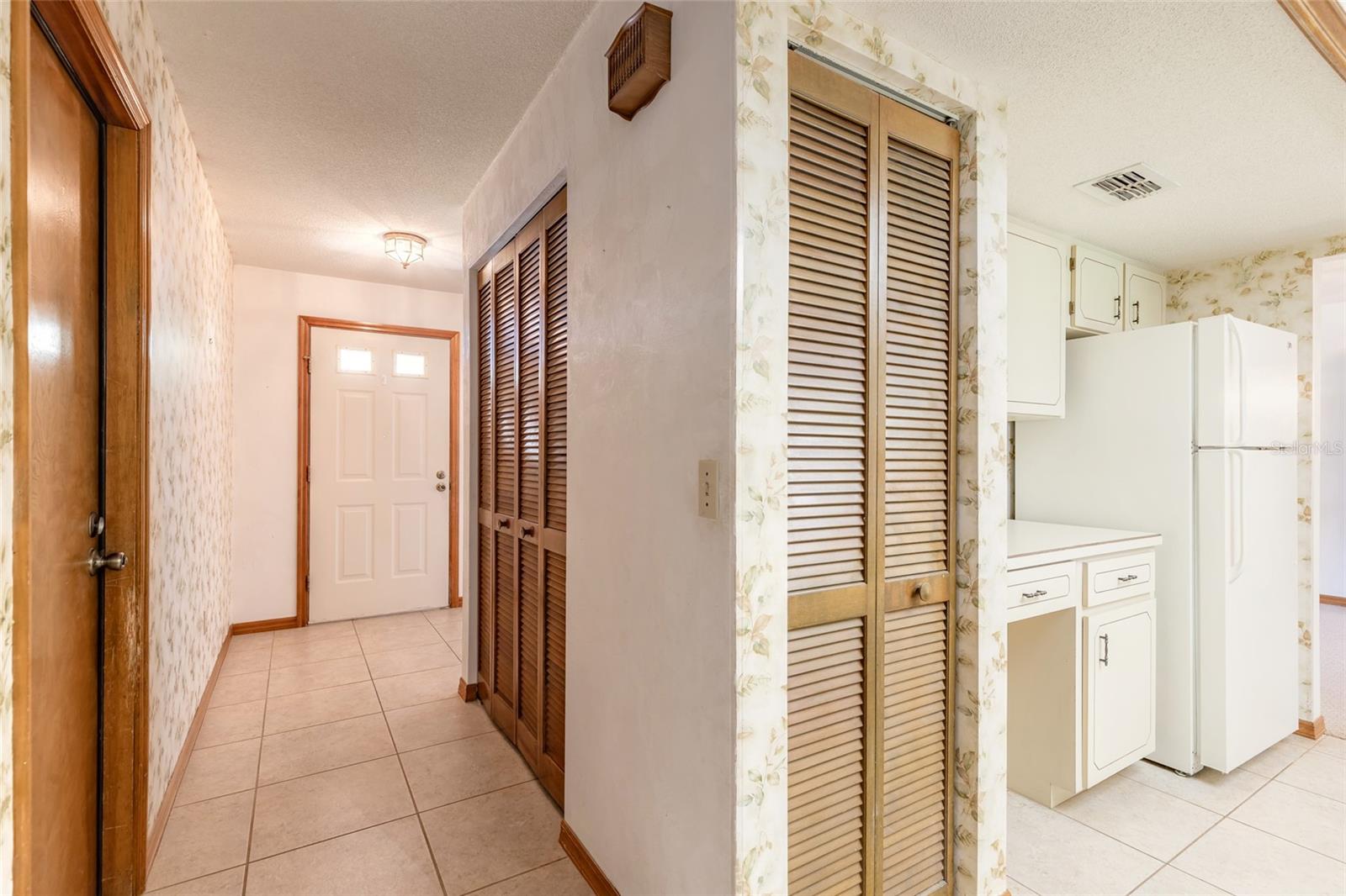 4576 Phipps Drive, FL
