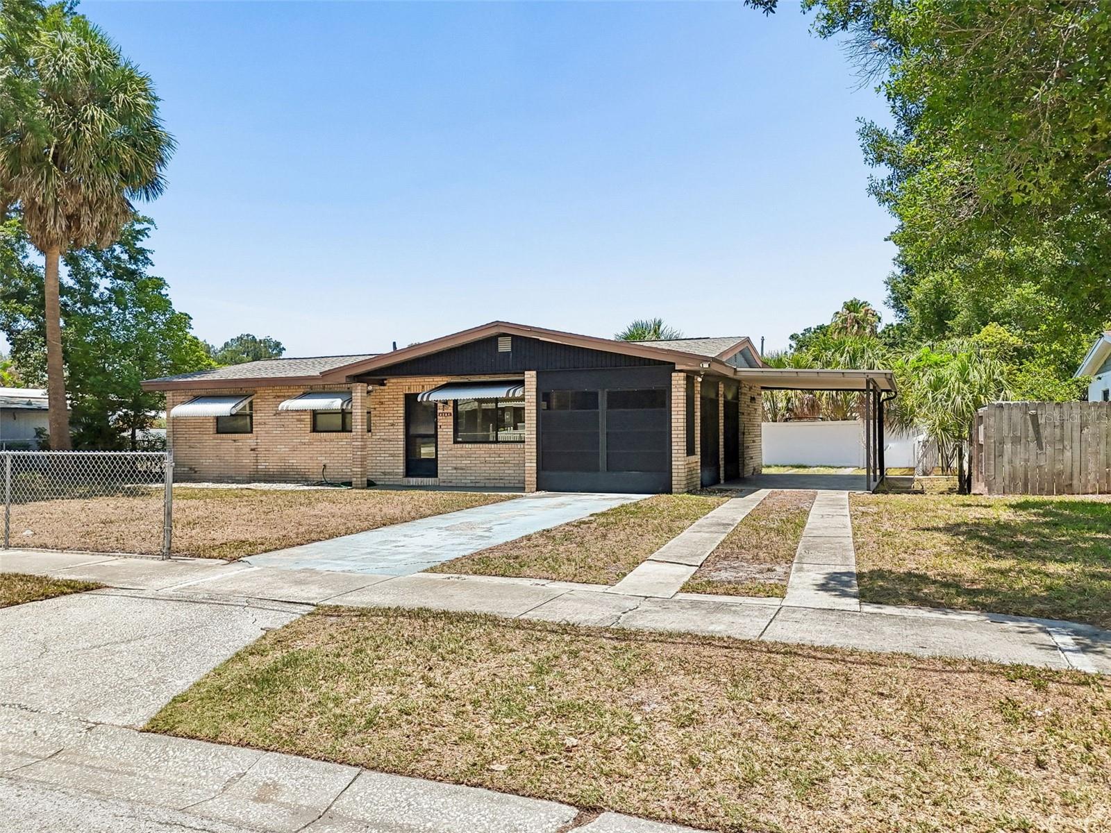 4721 Fairview Heights, FL