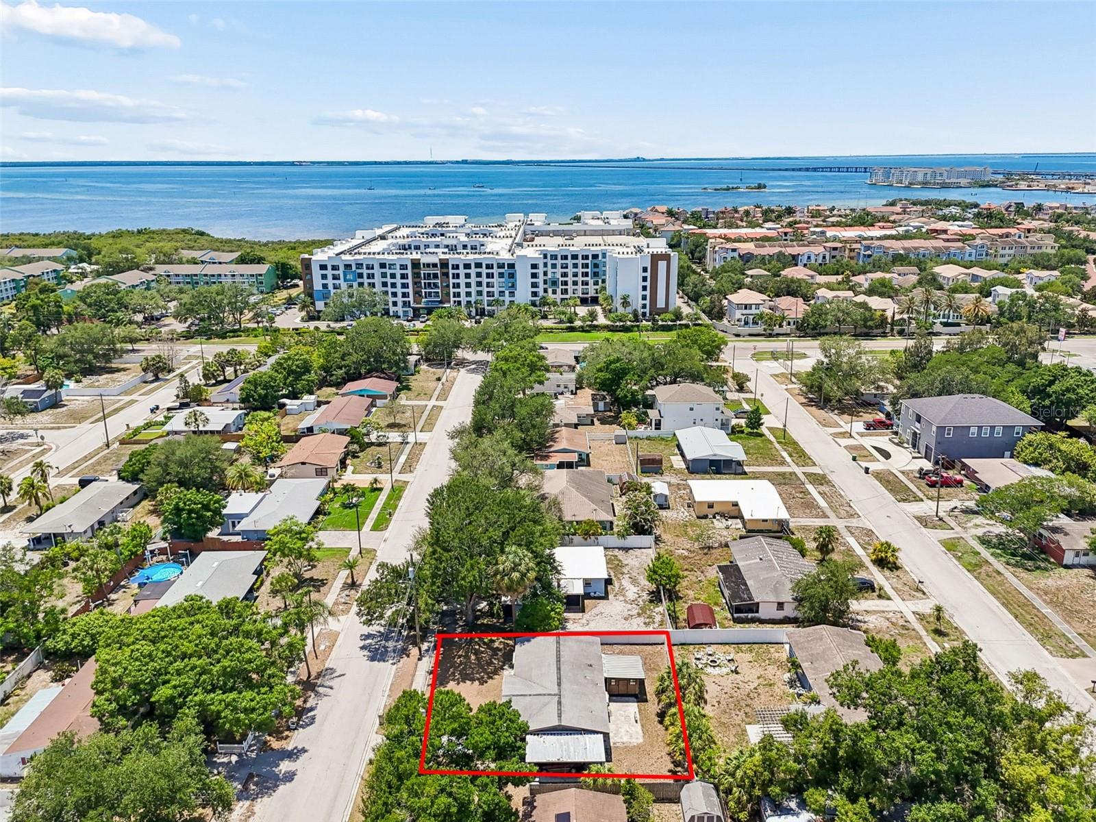 4721 Fairview Heights, FL