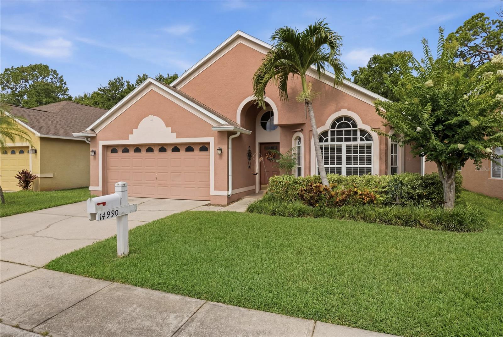 14990 Hidden Oaks Circle, FL