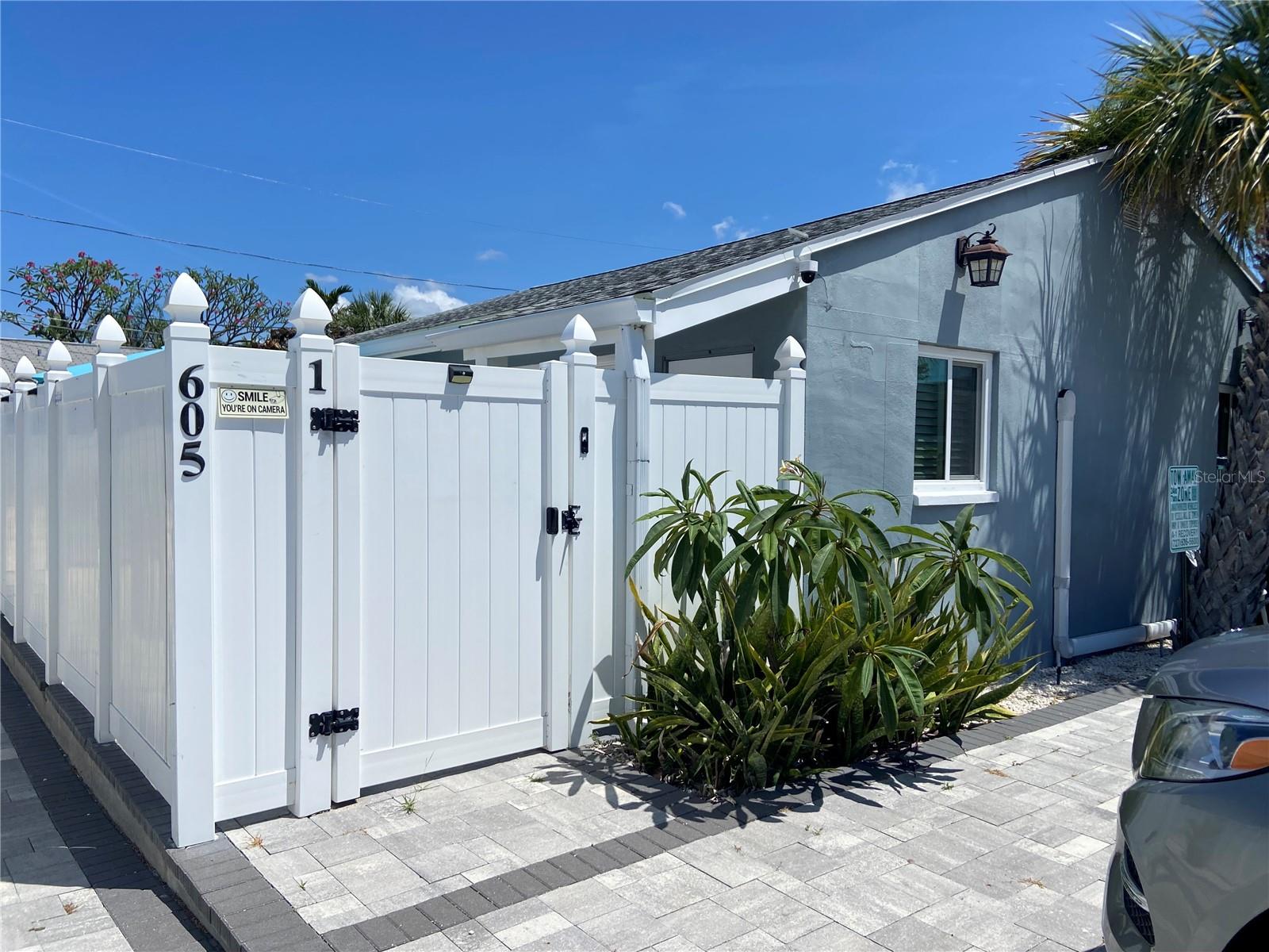 605 69th, FL