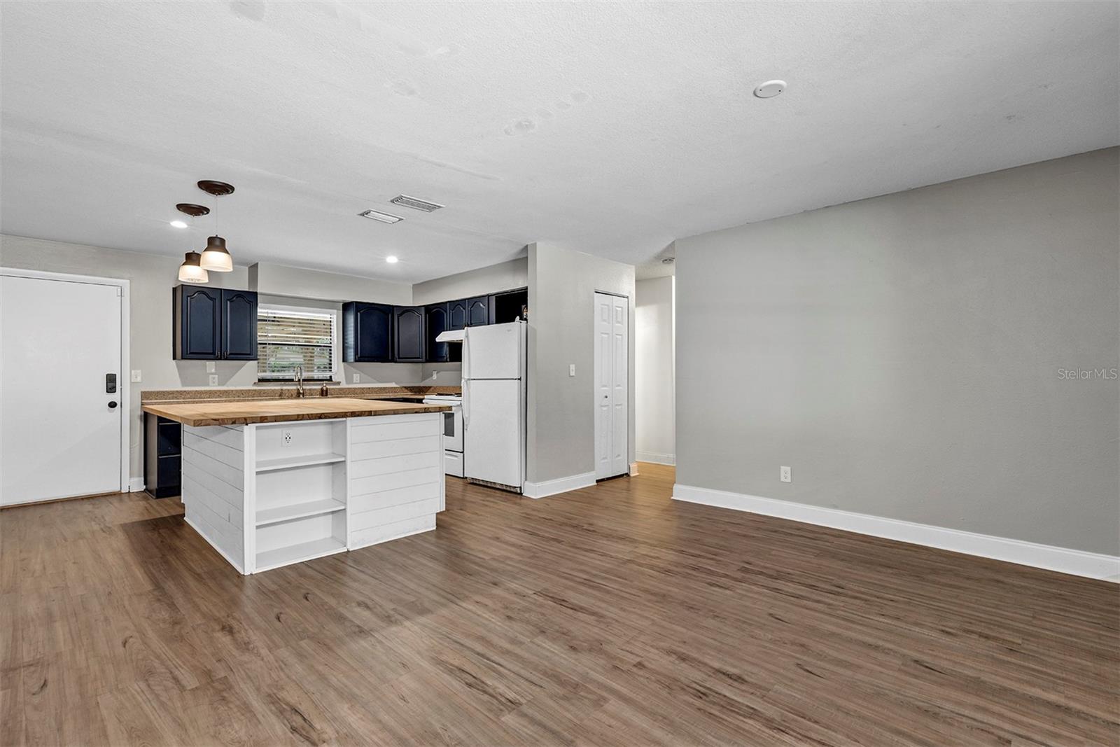 16 Eaton Street, FL