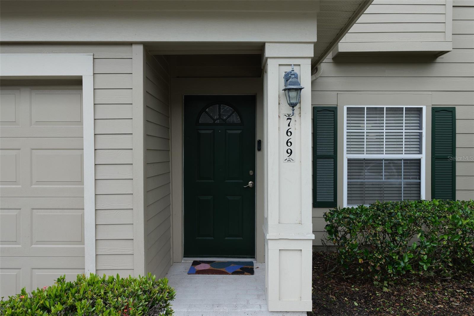 7669 Plantation Circle, FL