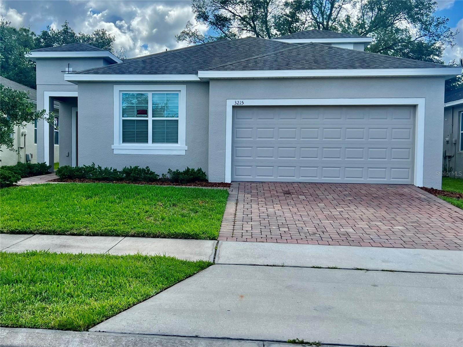 3215 Stratton Circle, FL
