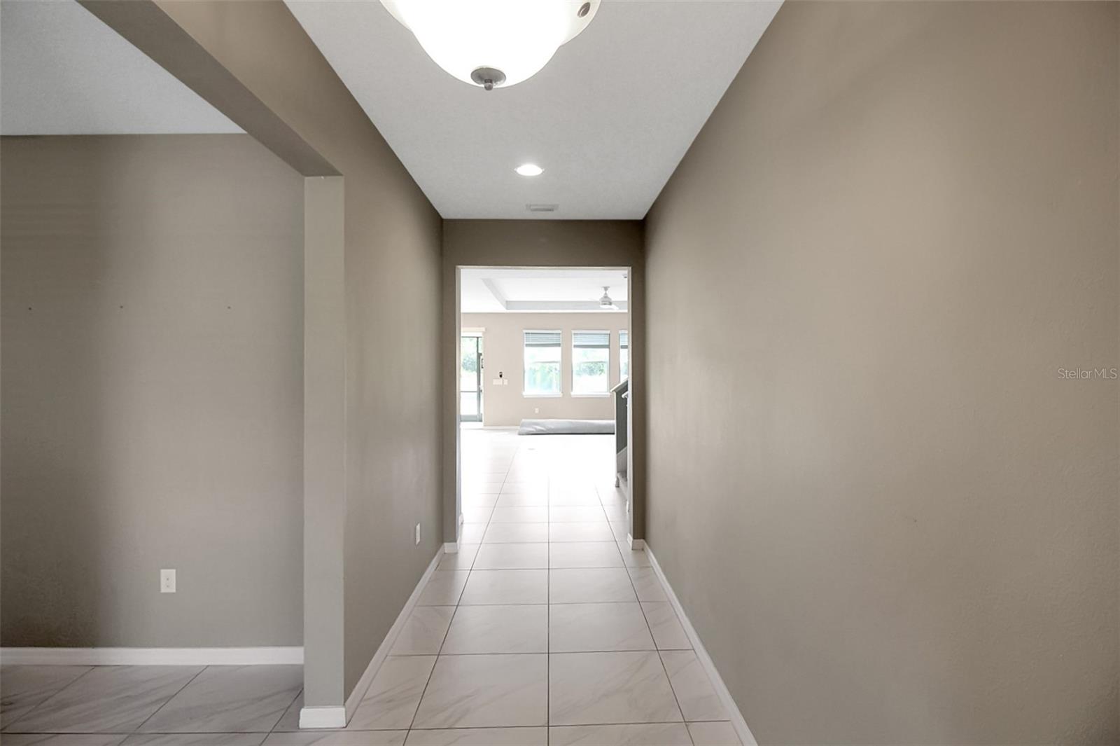 2914 Esmeralda Drive, FL