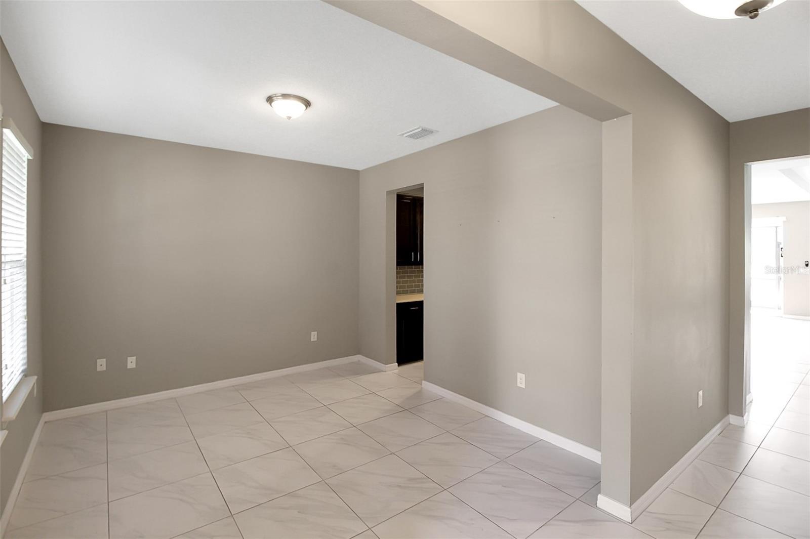 2914 Esmeralda Drive, FL