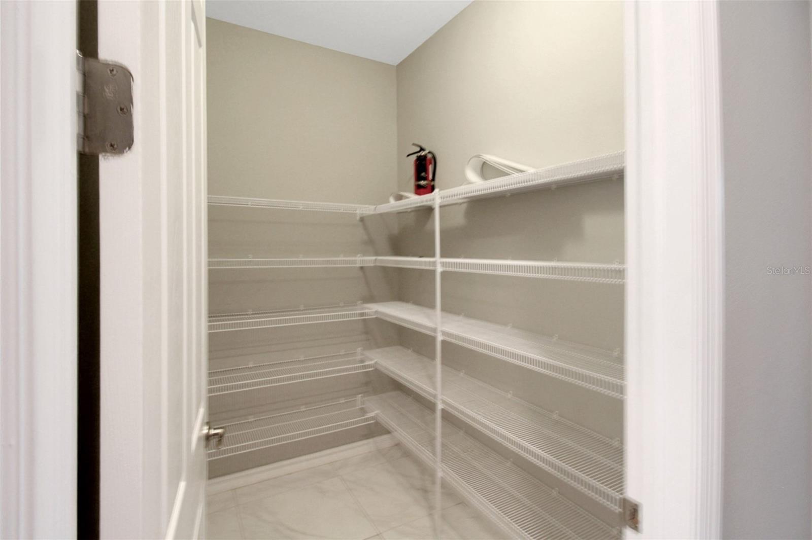 2914 Esmeralda Drive, FL