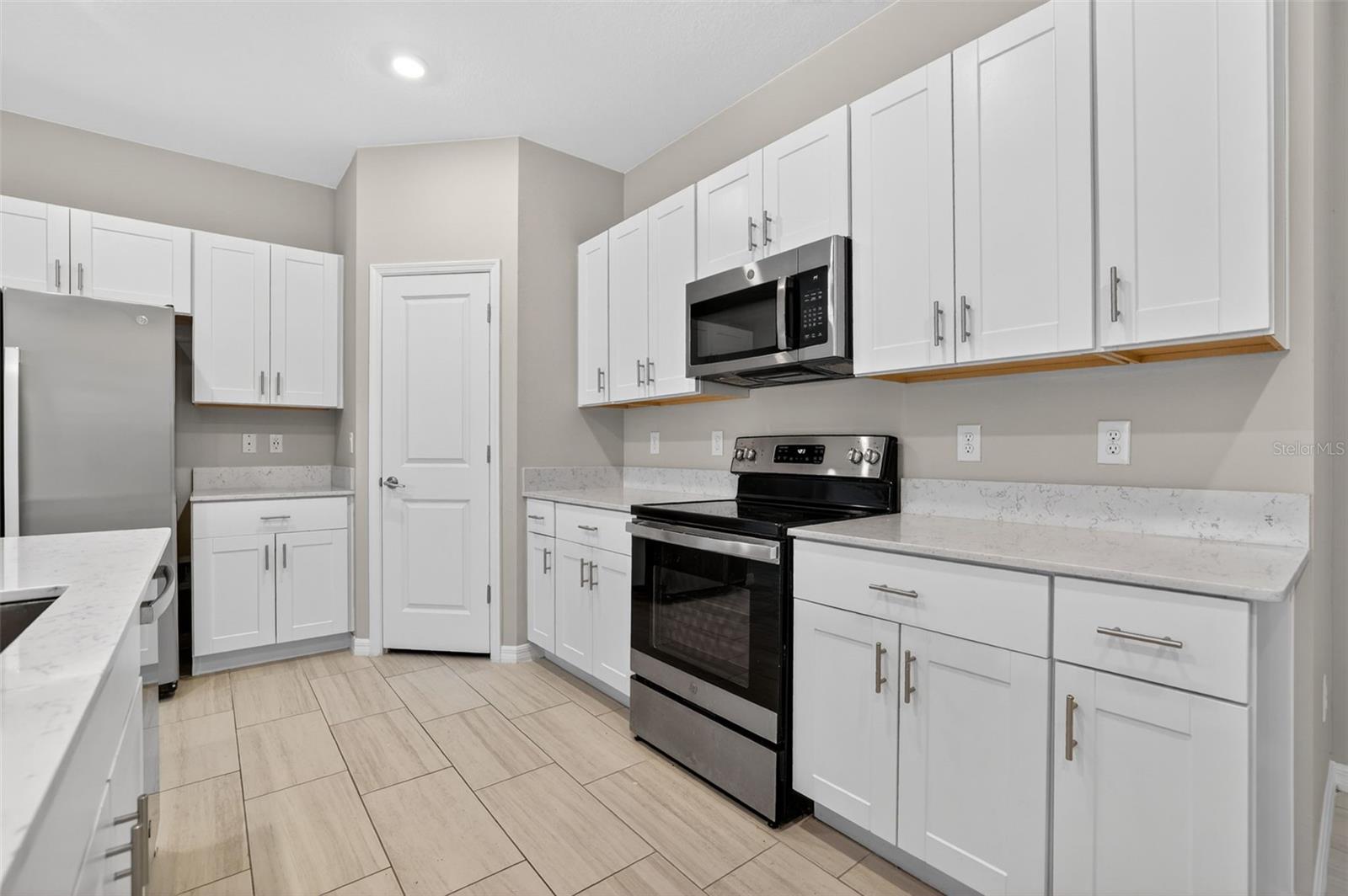 13187 Palmerston Road, FL