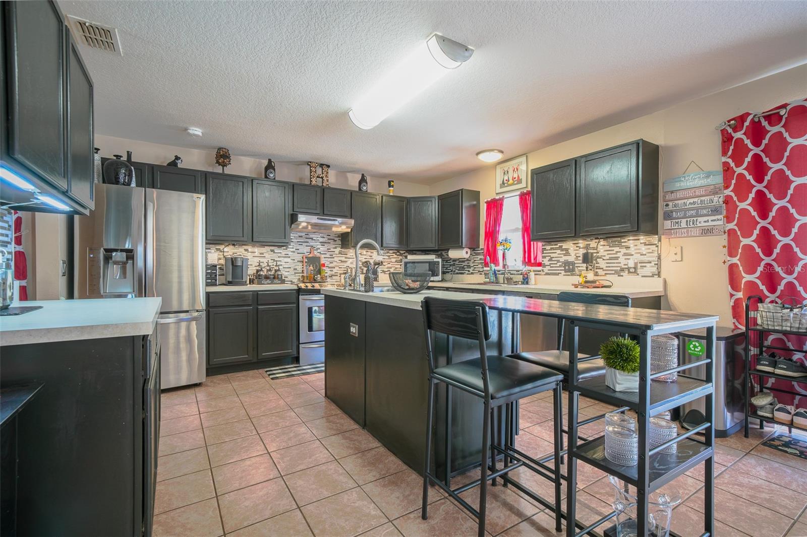 613 Lobelia Drive, FL