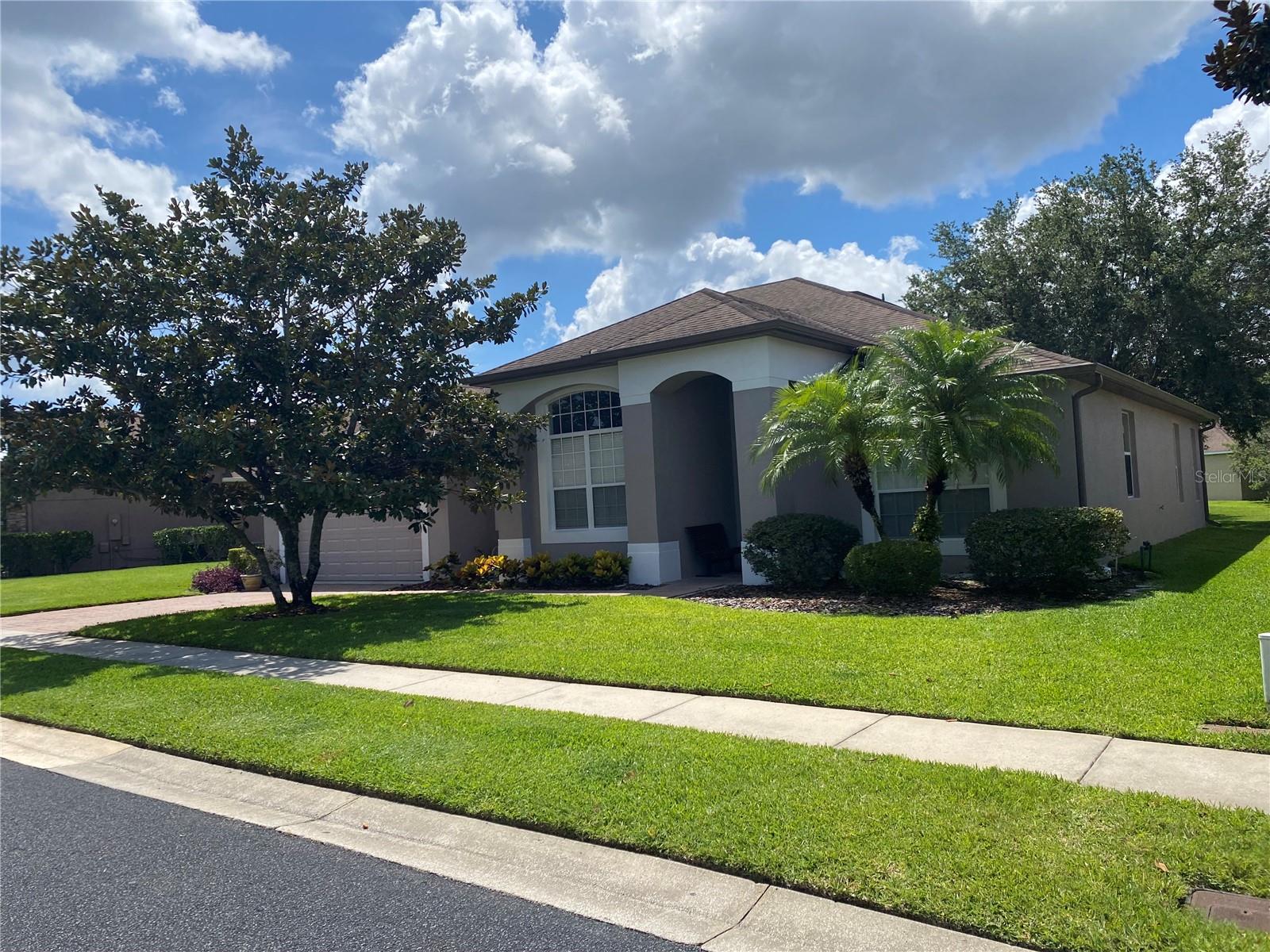6173 Hedgesparrows Lane, FL