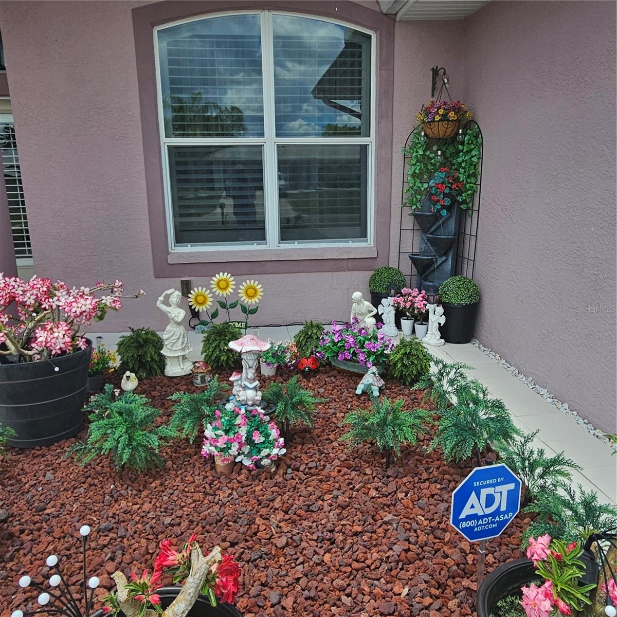 8357 Denargo Road, FL
