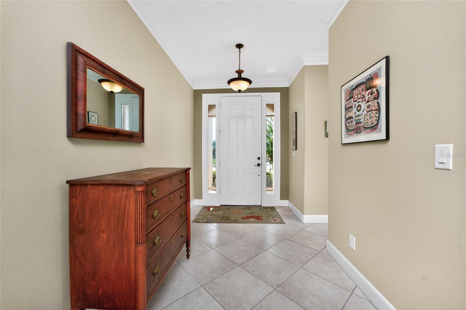 413 Tomoka Drive, FL