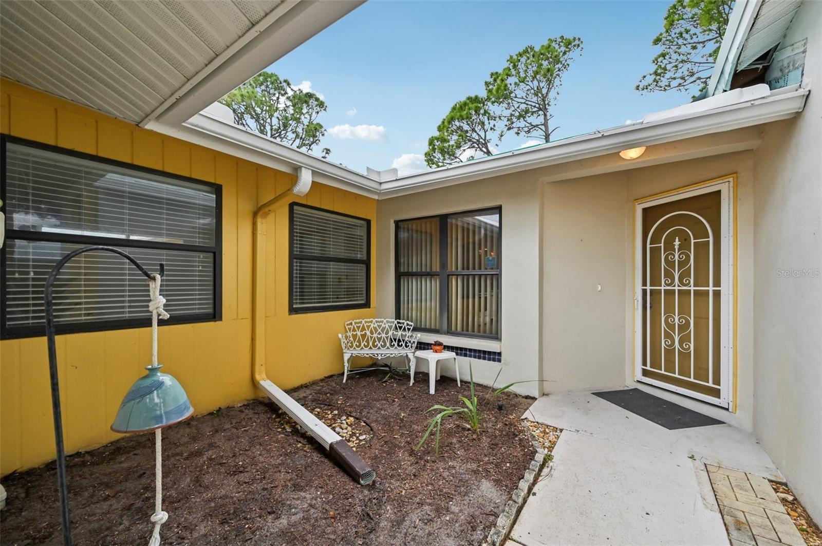 227 Southampton Drive, FL