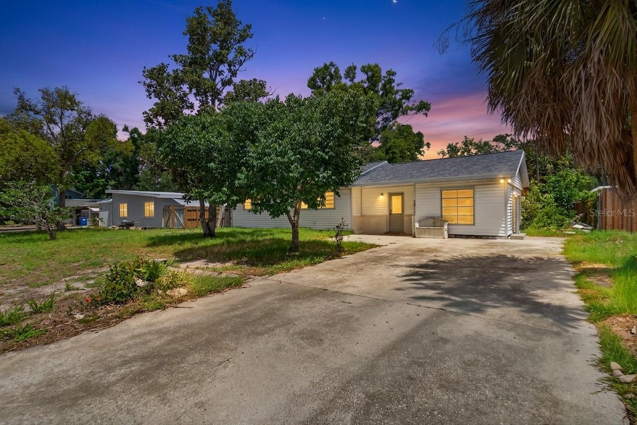 7211 Lynnwood Avenue, FL