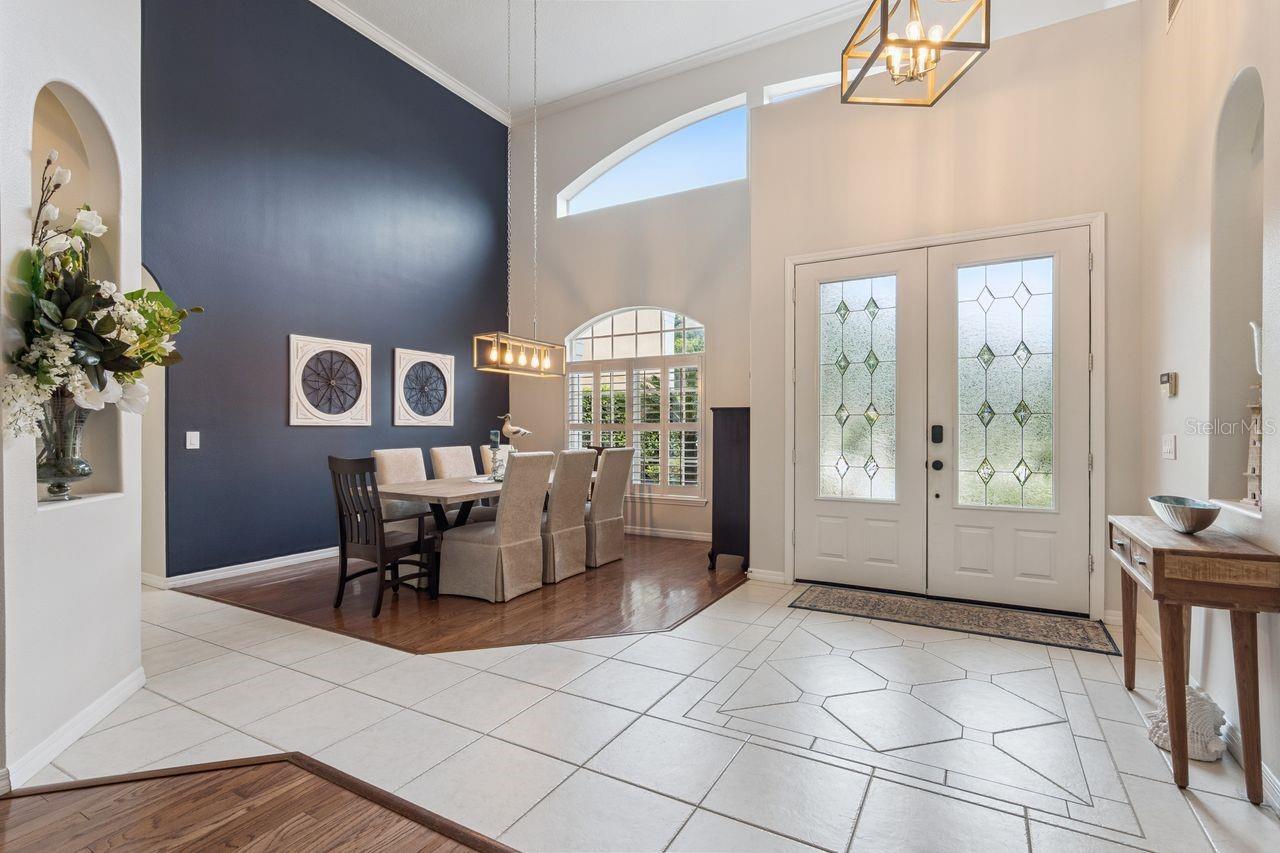 409 Almeria Court, FL