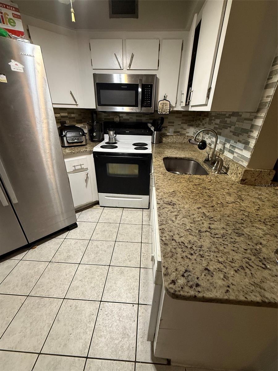 3940 Atrium Drive, FL