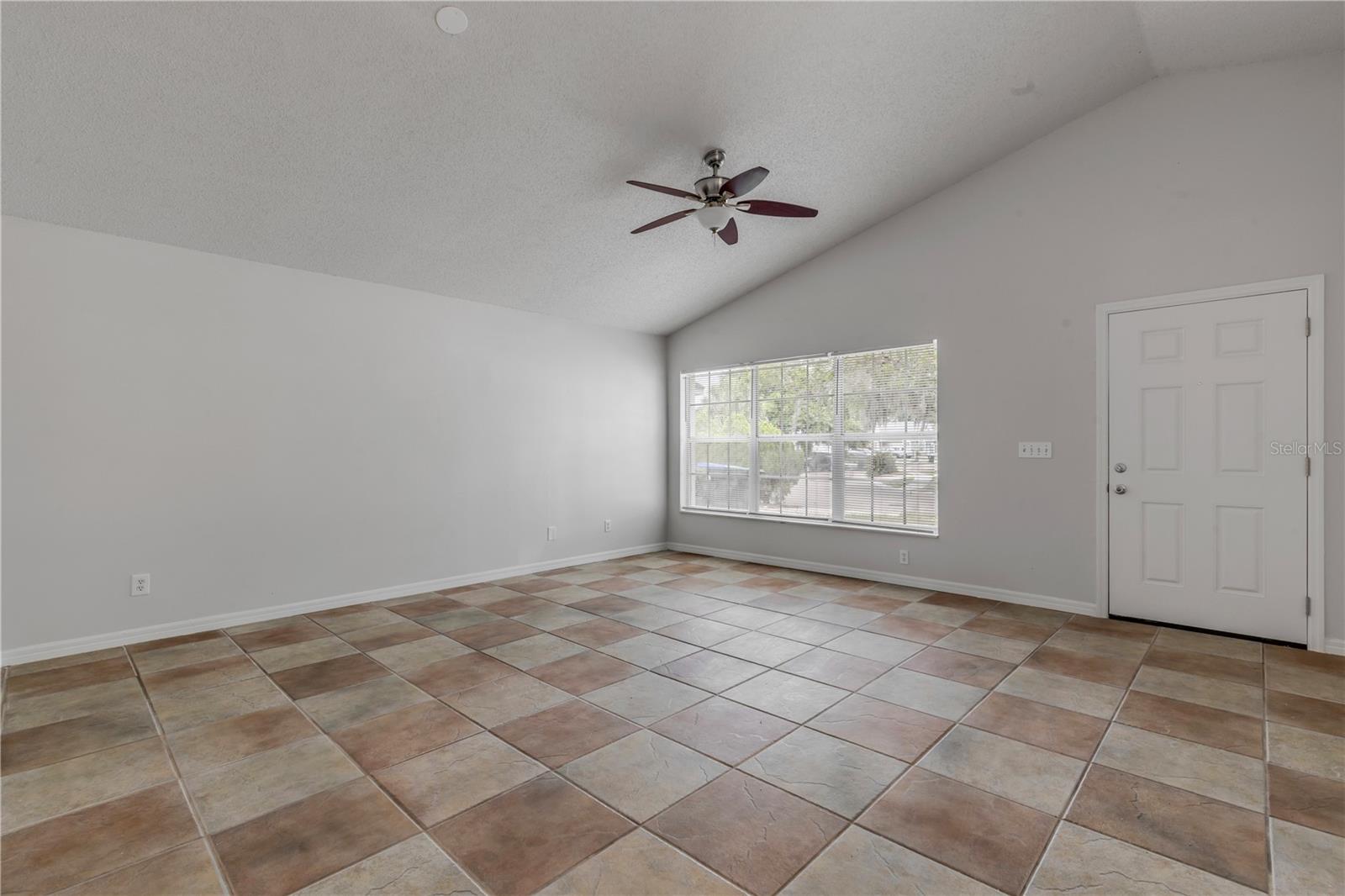 5546 Regal Oak Circle, FL