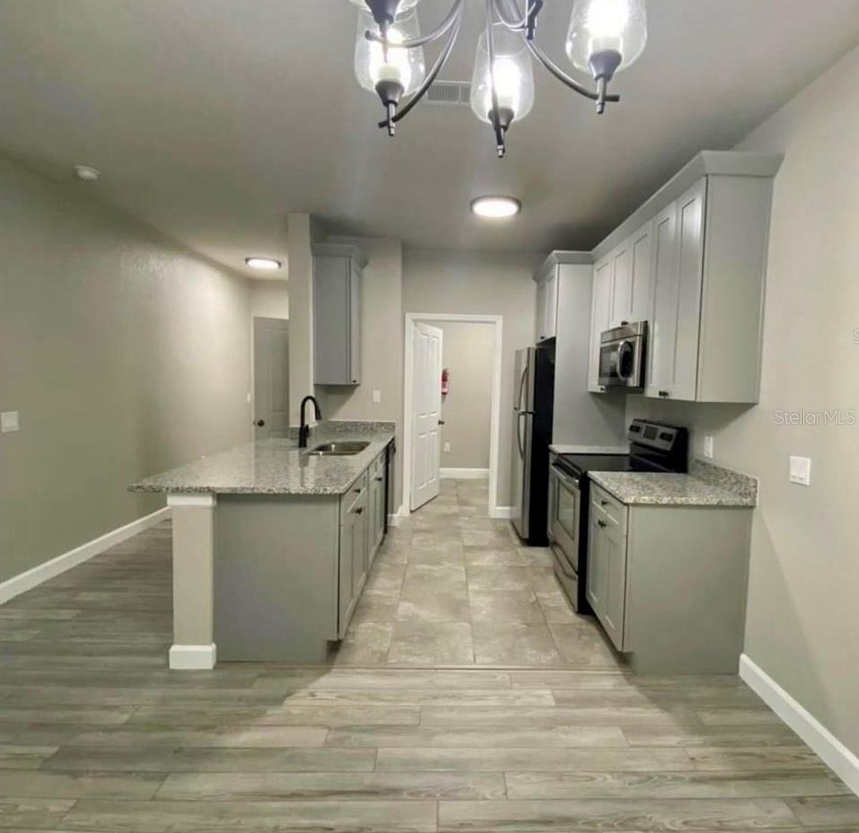 3011 Hemingway Circle, FL