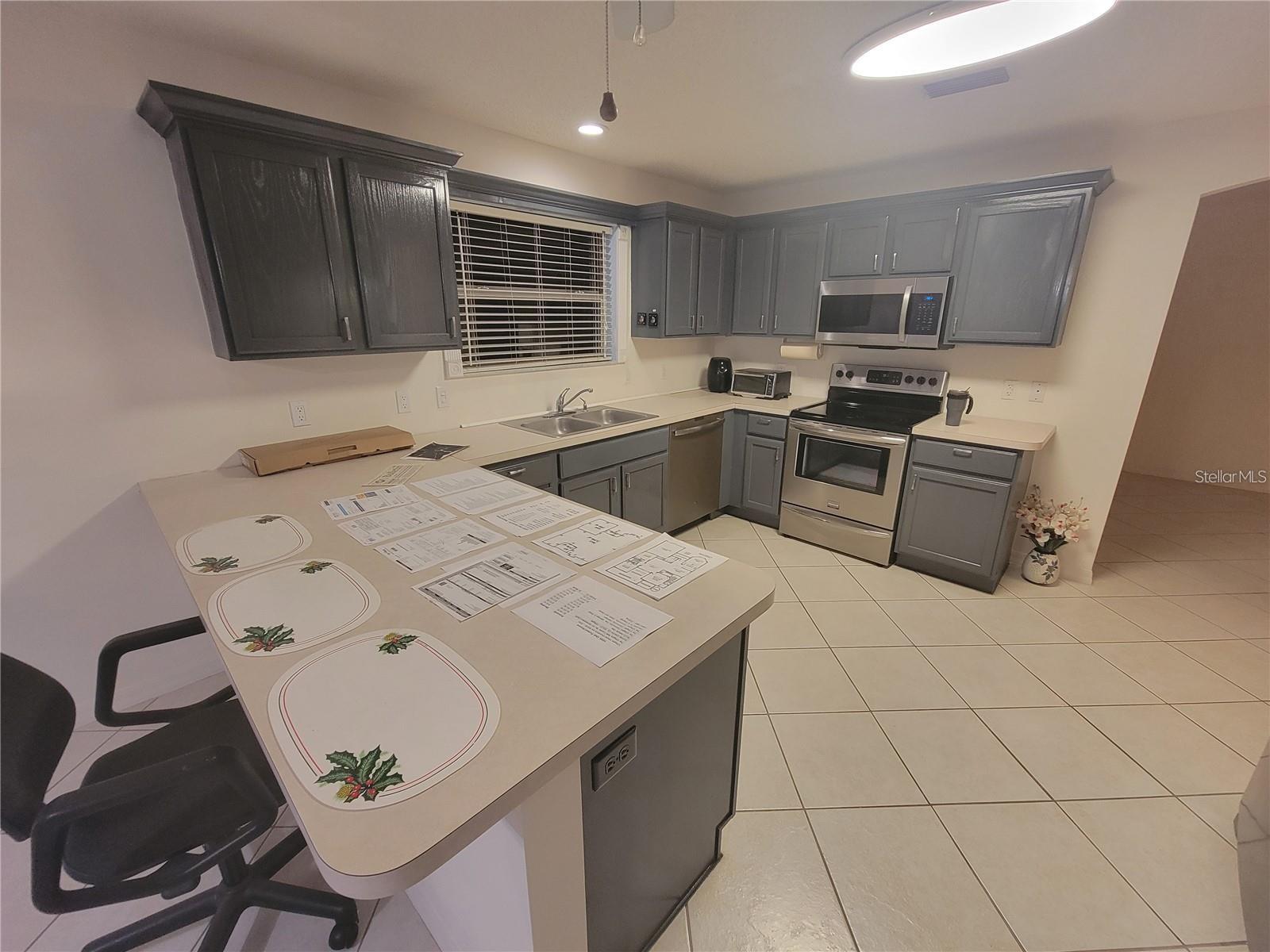 1033 Oak Forest Drive, FL
