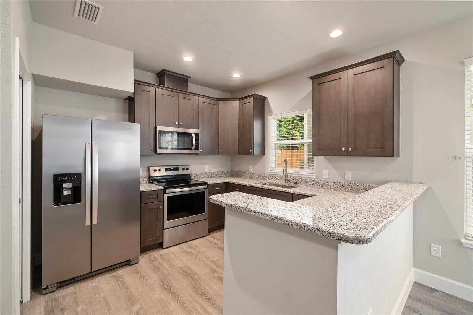 622 3rd Avenue, FL
