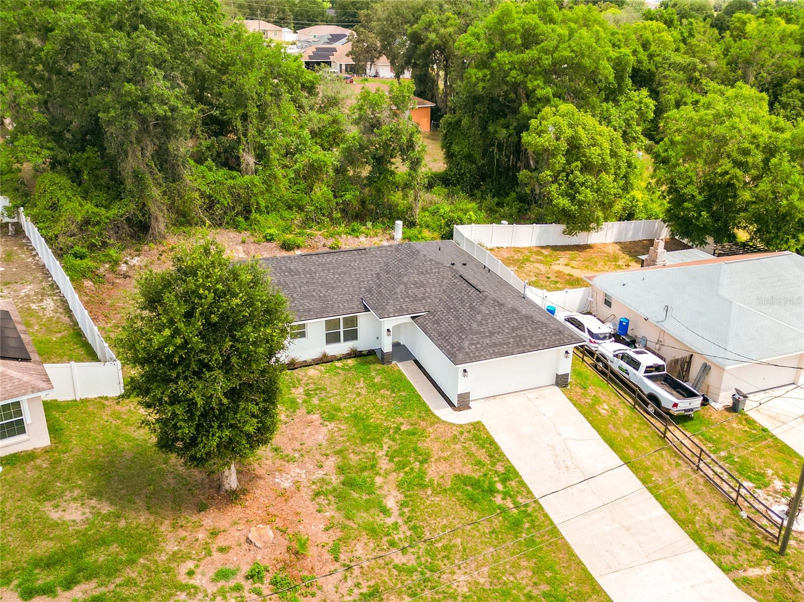 13 Juniper Pass Radial, FL
