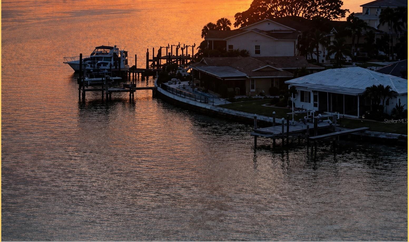 4750 Cove Circle, FL