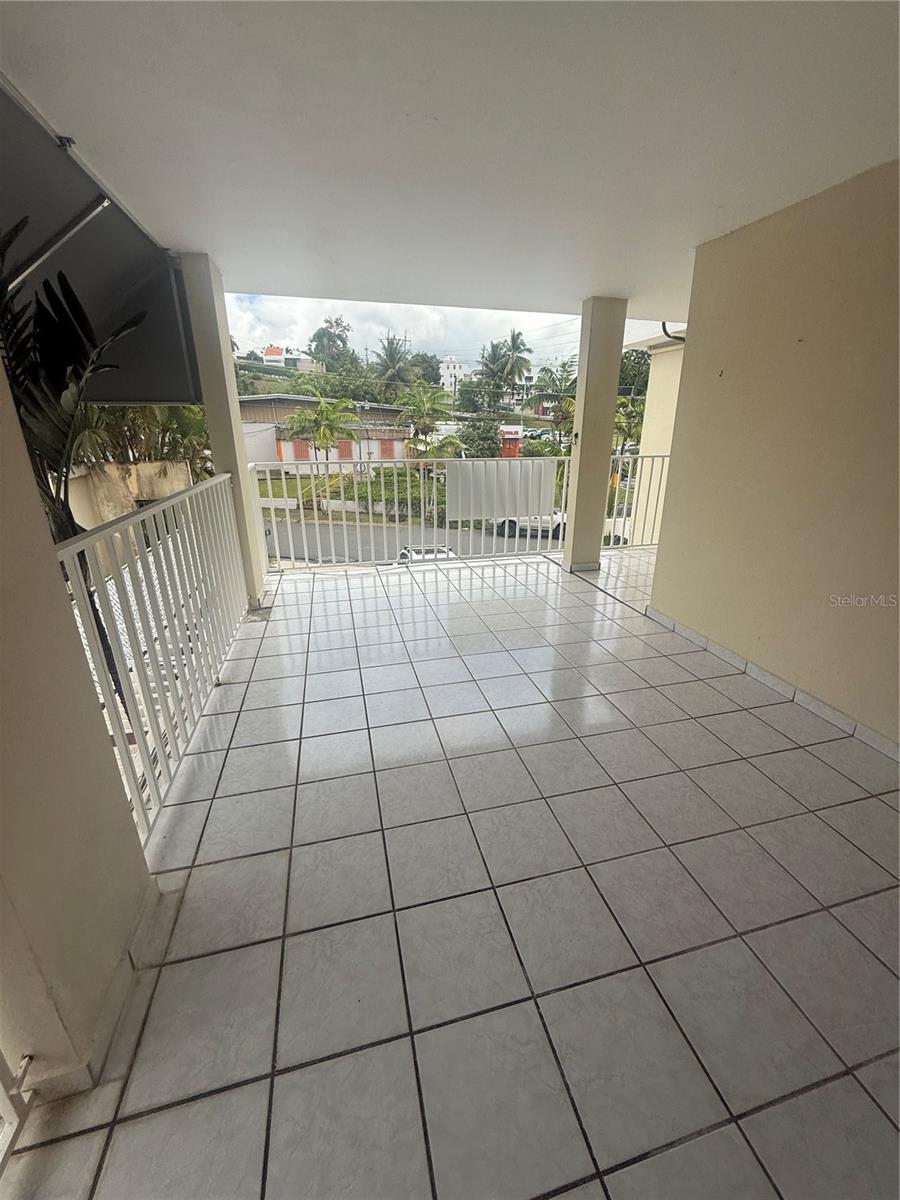 859 Calle Marginal, PR