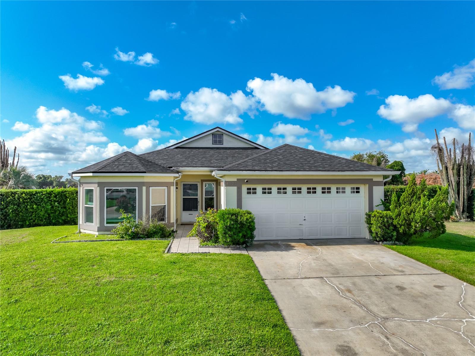 4825 Highridge Court, FL