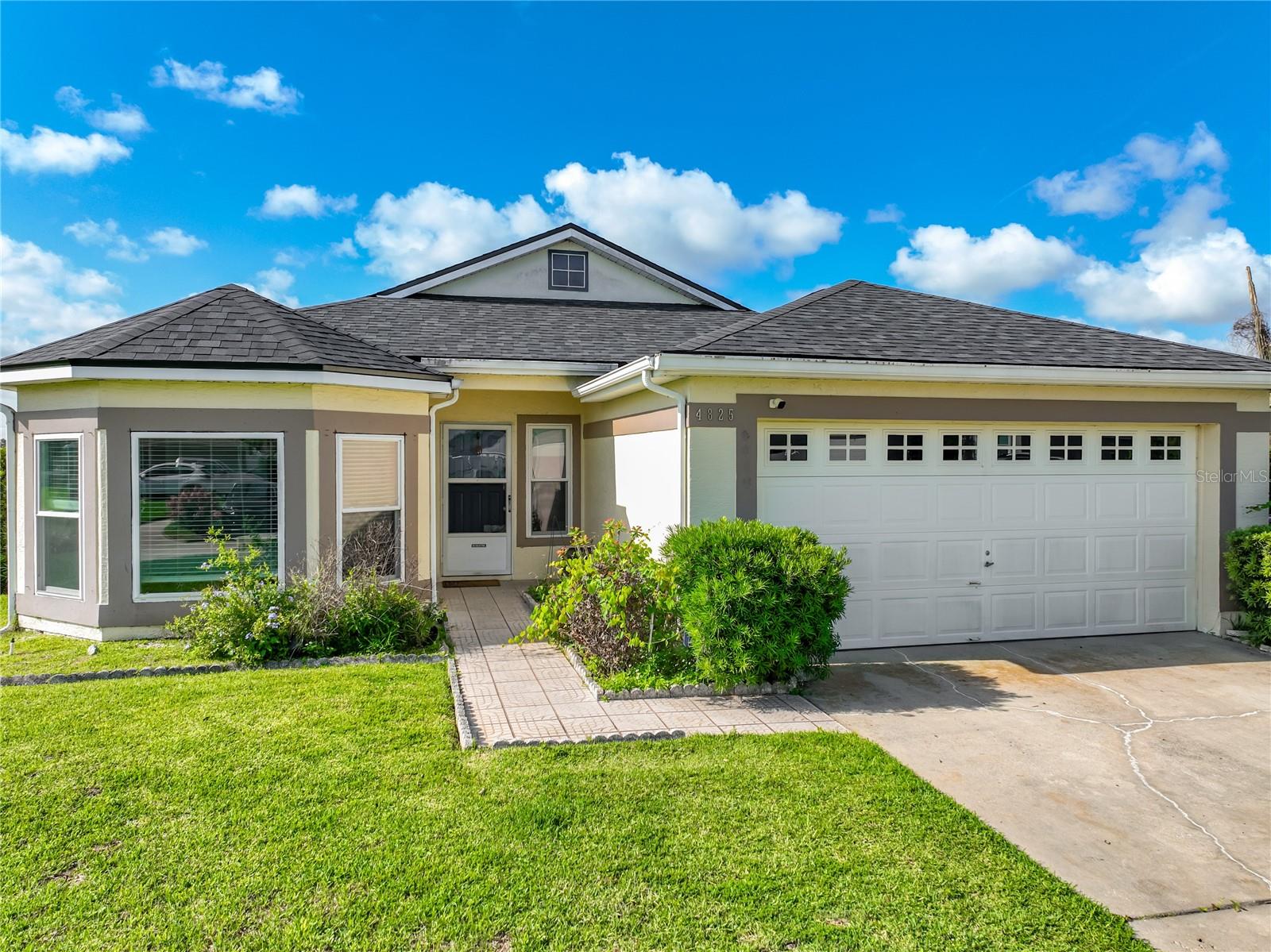 4825 Highridge Court, FL
