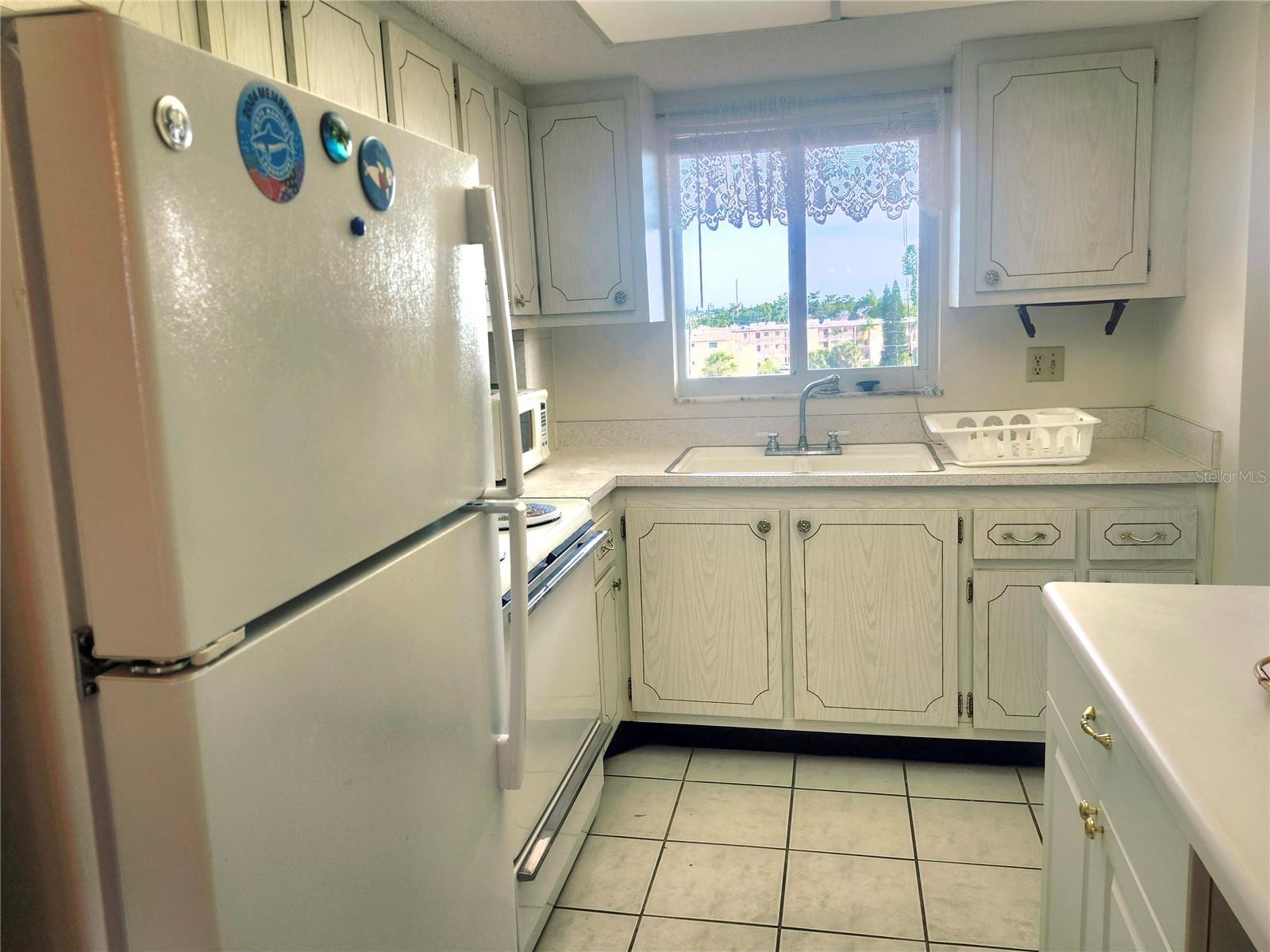 3973 Lake Bayshore Drive, FL