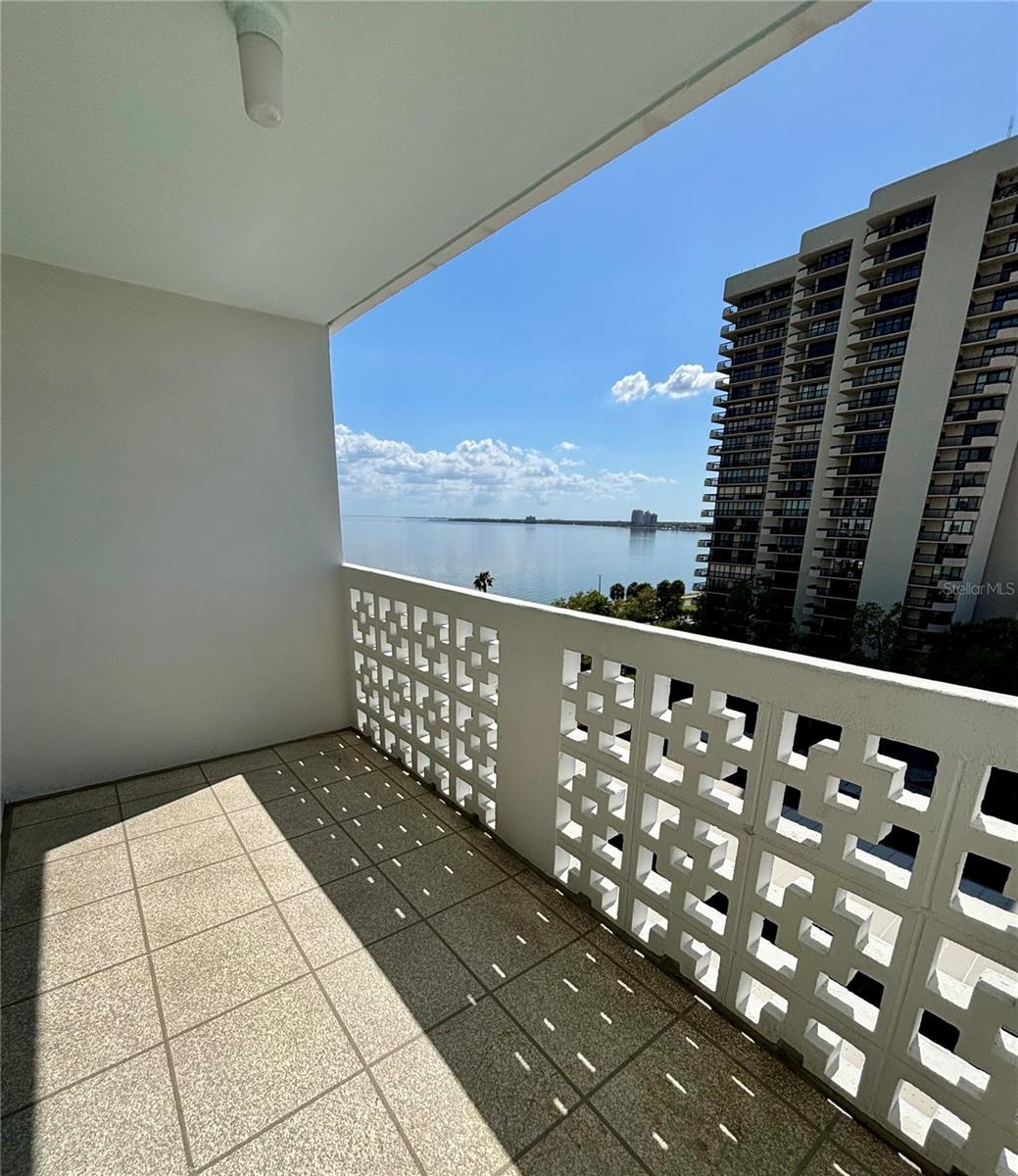 2401 Bayshore Boulevard, FL