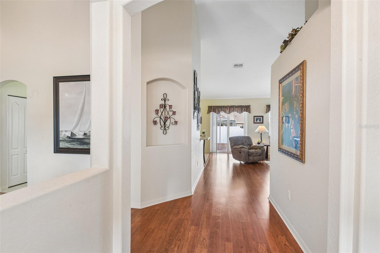 15454 Saratoga Drive, FL