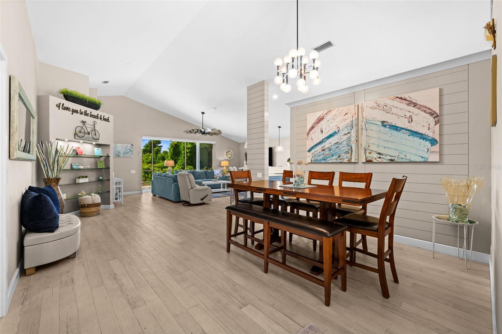 3370 Yonge Avenue, FL