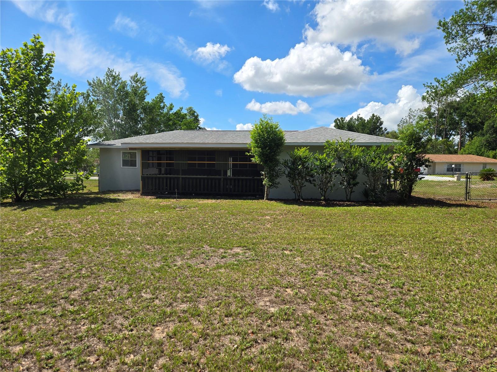 4 Clear Way, FL