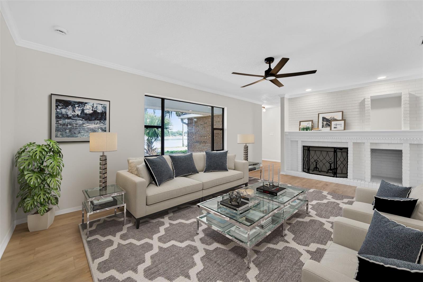 637 Lakeshore Drive, FL