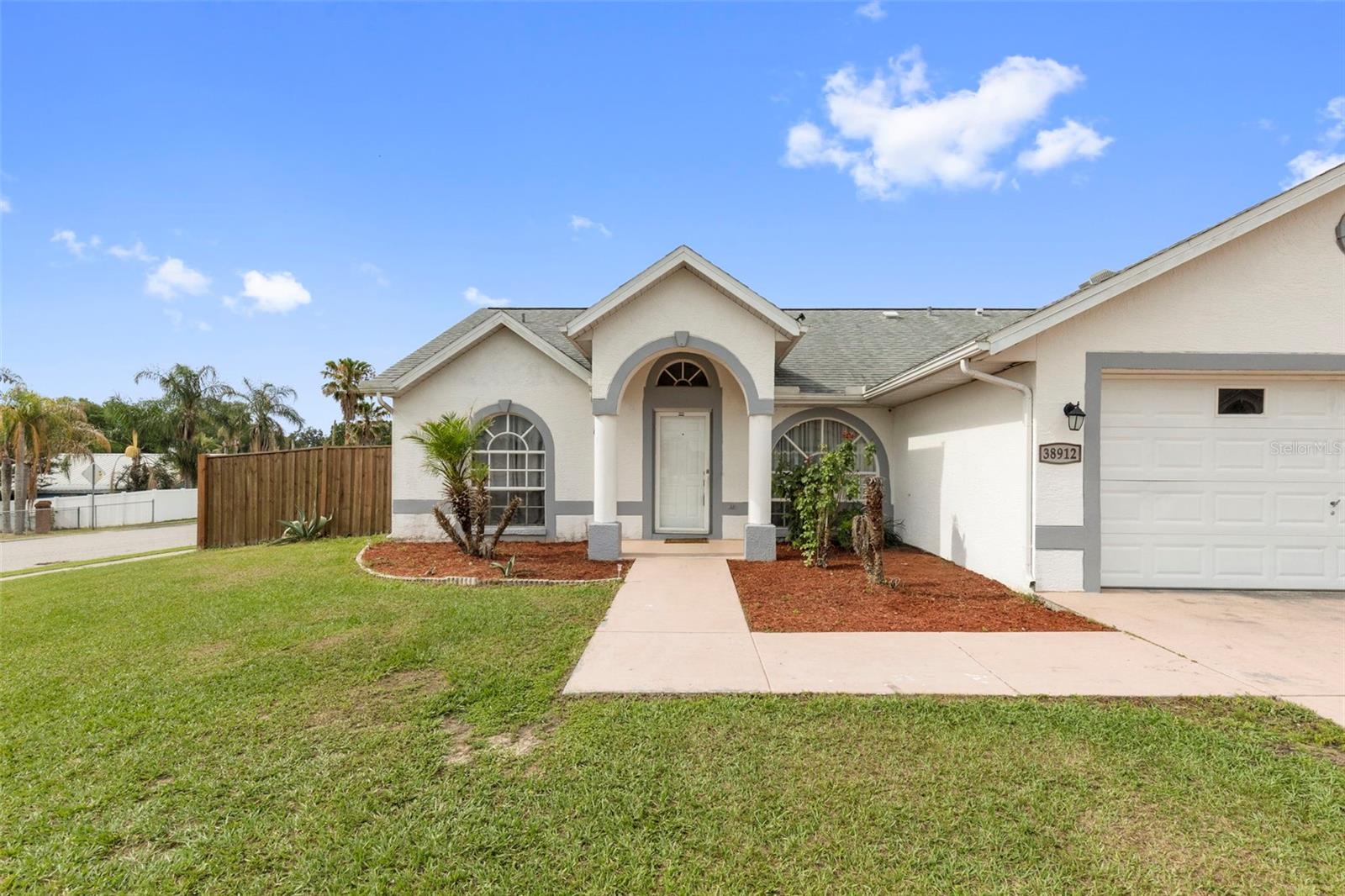 38912 Carr Drive, FL