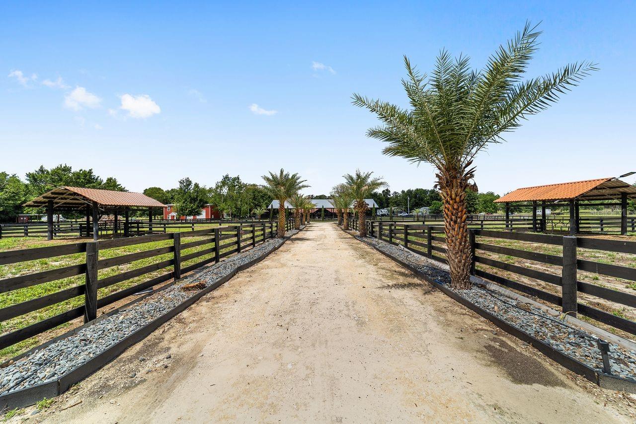 16392 Jacksonville Road, FL