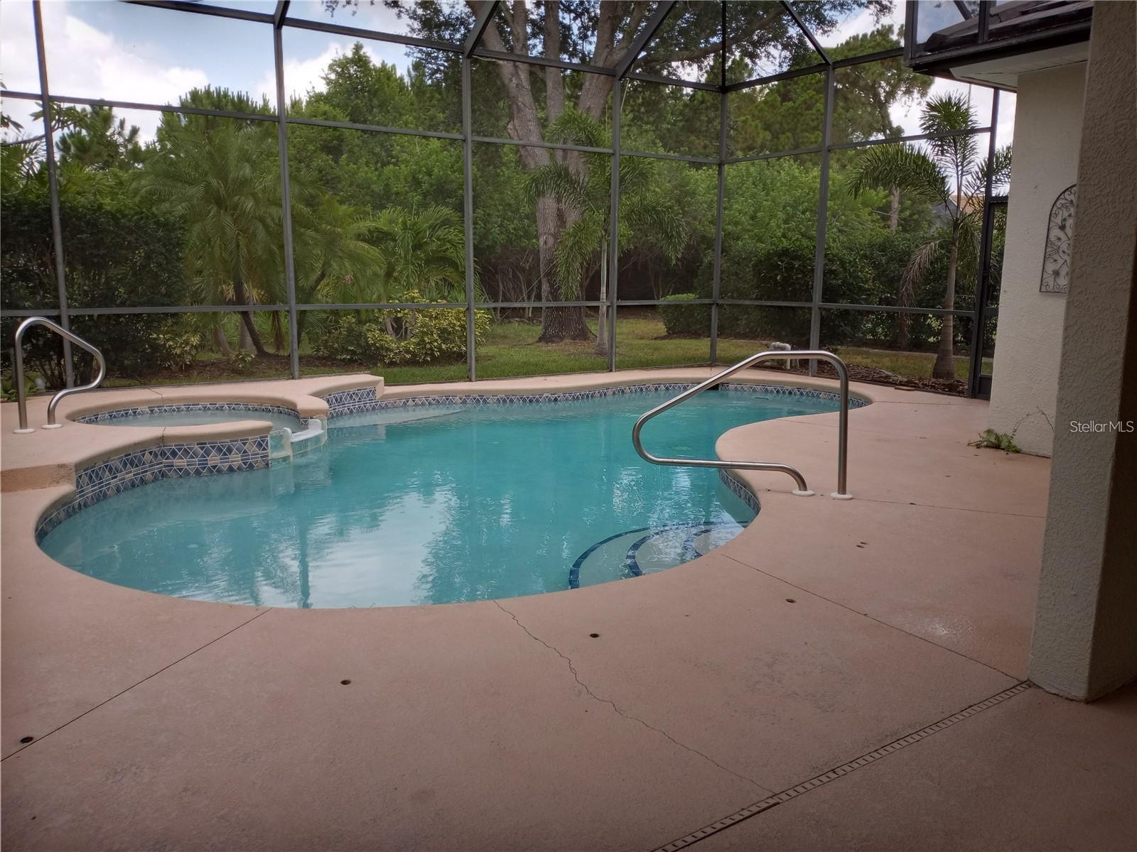 6506 Waters Edge Way, FL