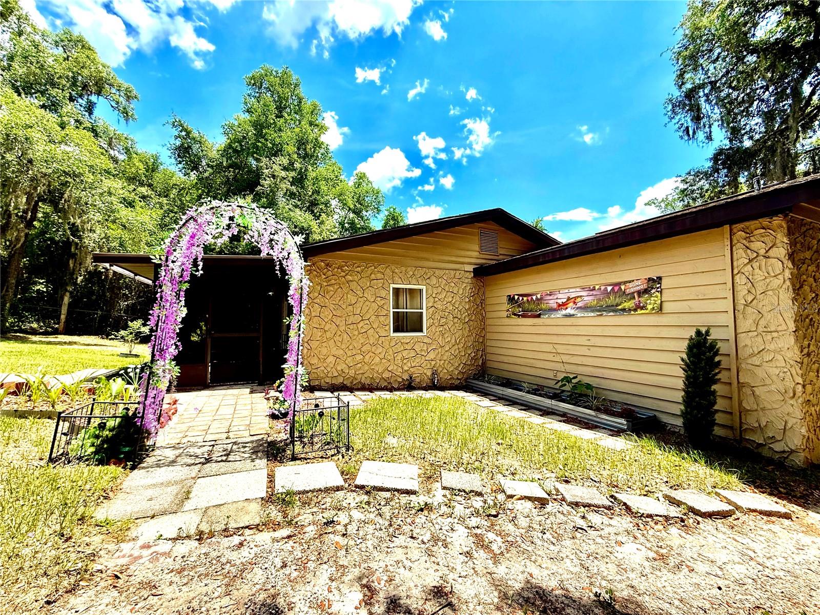208 Ashley Street, FL