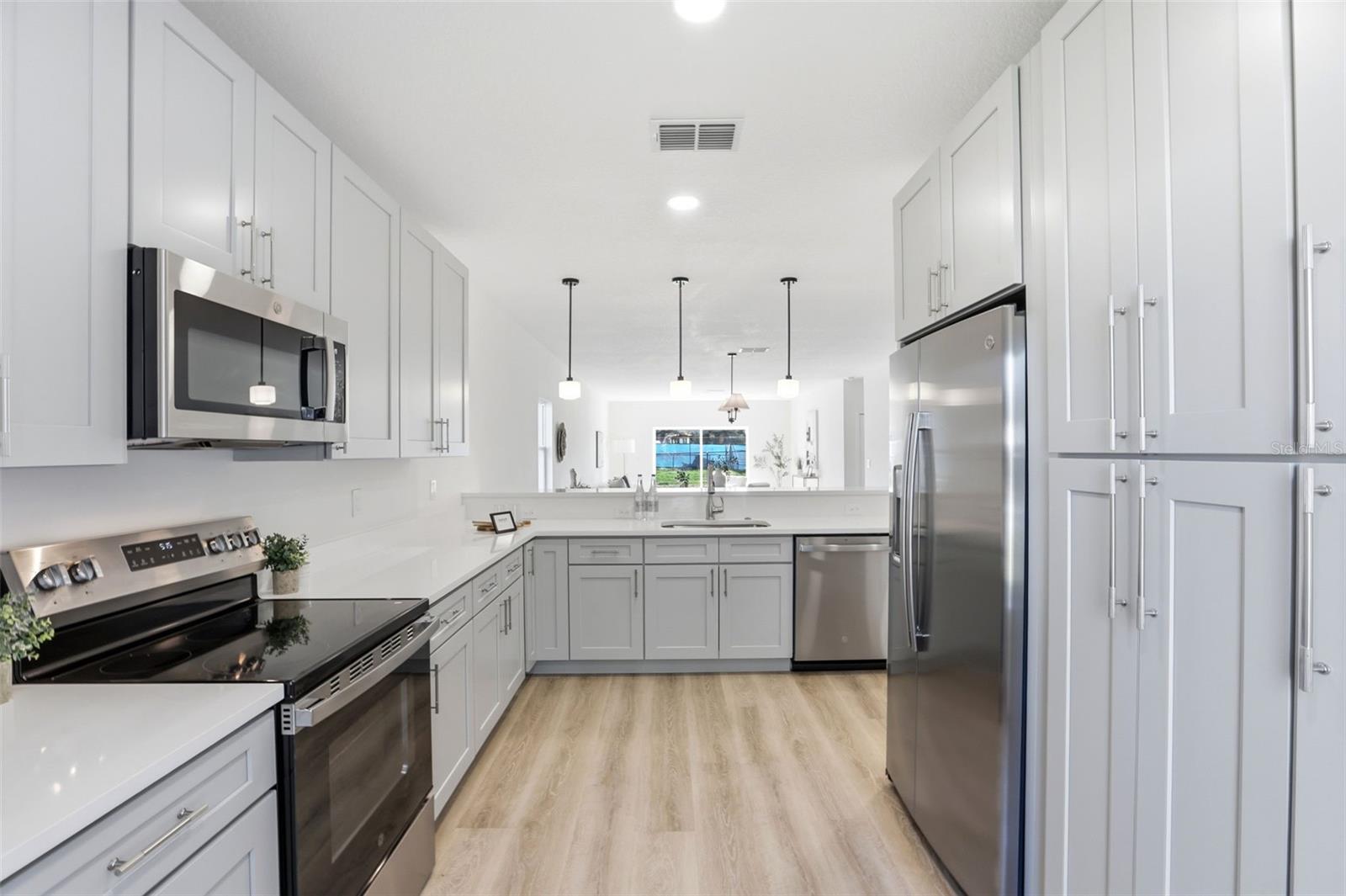 1336 Marshall Drive, FL